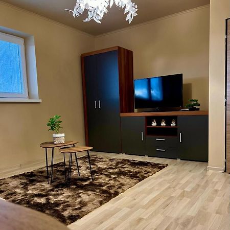 Garzon/ Studio Apartment Sahy Exterior photo